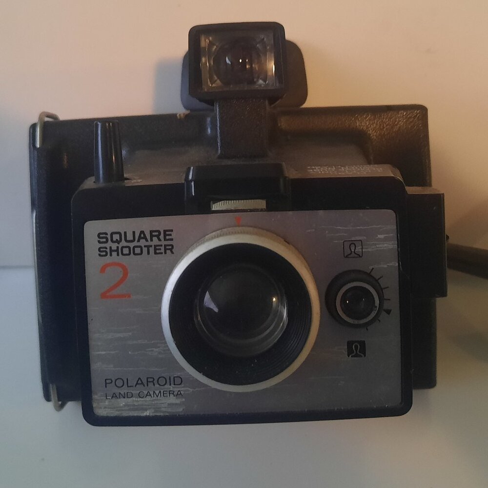 Polaroid - Square Shooter 2 - Instant Film Land Camera - Vintage 70s